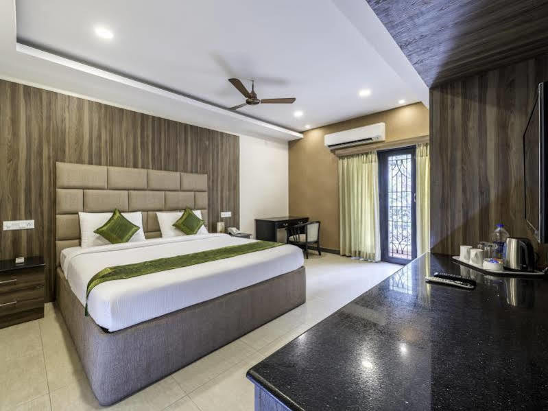 Treebo Elan Hotel Chennai Exterior foto